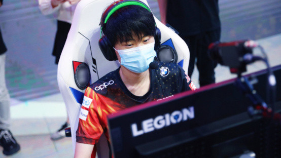 更从商业层 更从商业层