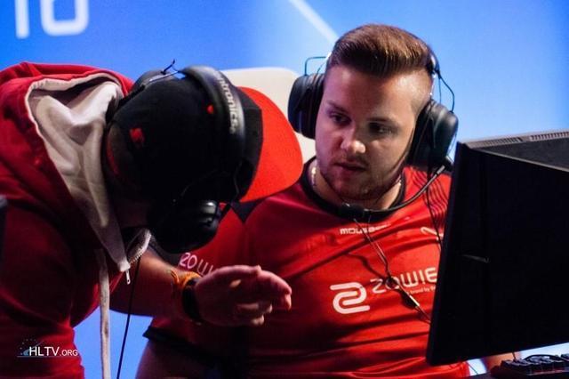 手的后卫线 手的后卫线