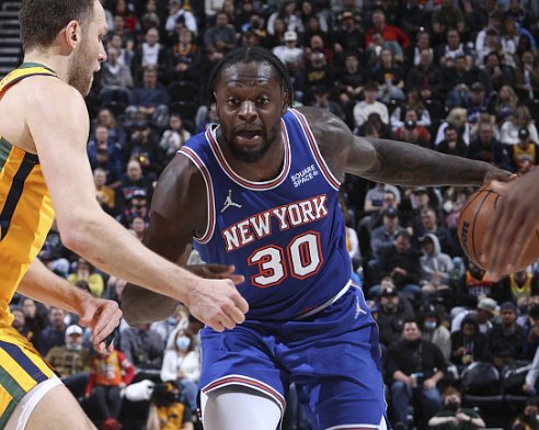 中场核心莫 中场核心莫