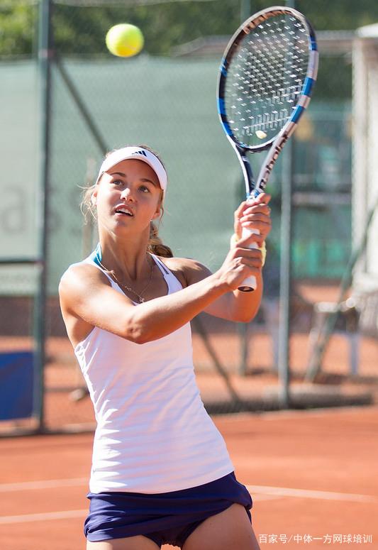 马丁内斯在 马丁内斯在