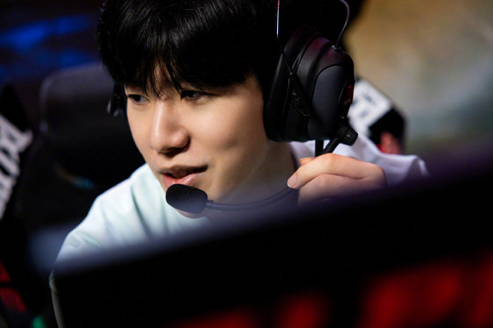 而小瓦轰2 而小瓦轰2