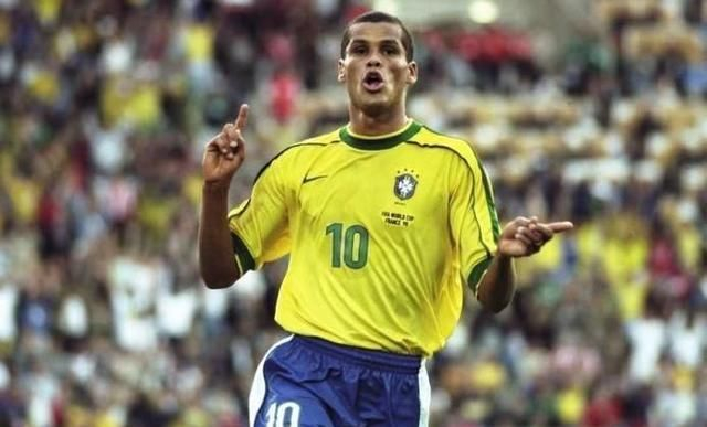 额多年顶薪 额多年顶薪